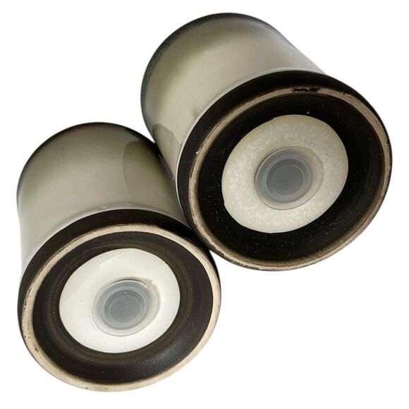 Vintage Sango Nova Black Salt and Pepper Shakers - Picture 16 of 16